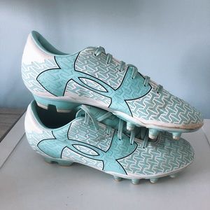 Under Armor Women’s soccer cleats